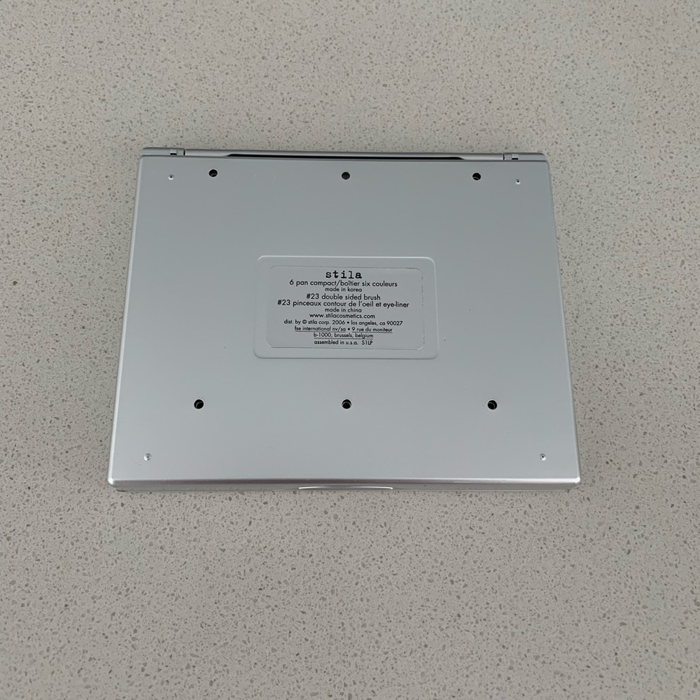 Stila 6-Pan Eyeshadow Refillable Compact - Picture 5 of 6